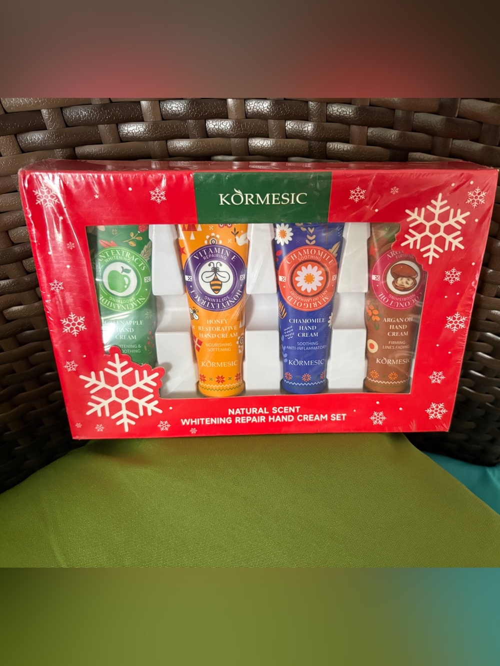 Kormesic Whitening Repair Hand Cream Set - Green, Yellow, Blue, Brown